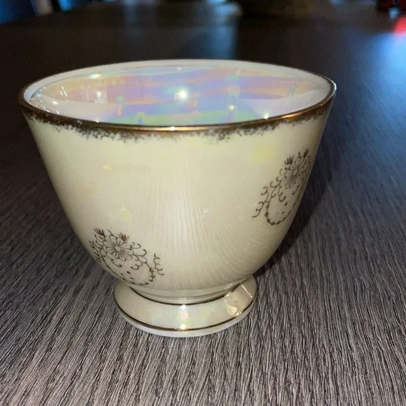 Antique tea cup and saucer - Picture 11 of 12